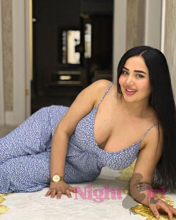 Want to meeting with female and house wife and girls